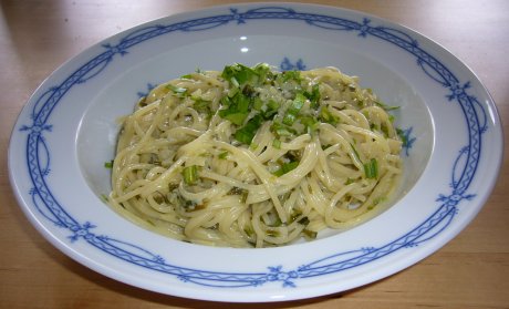 Spaghetti an Bärlauch-Sahnesauce